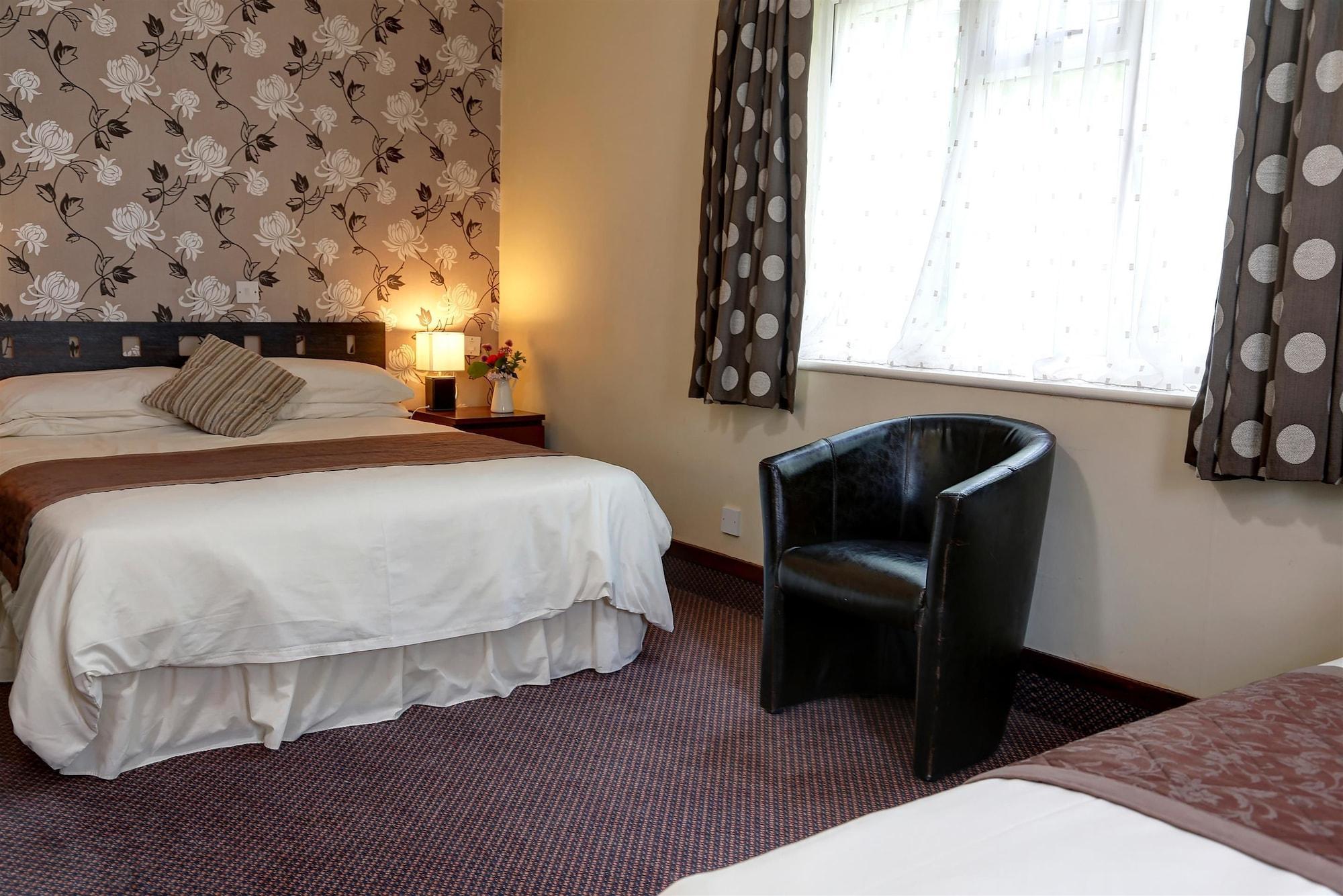 Best Western Compass Inn Tormarton Εξωτερικό φωτογραφία