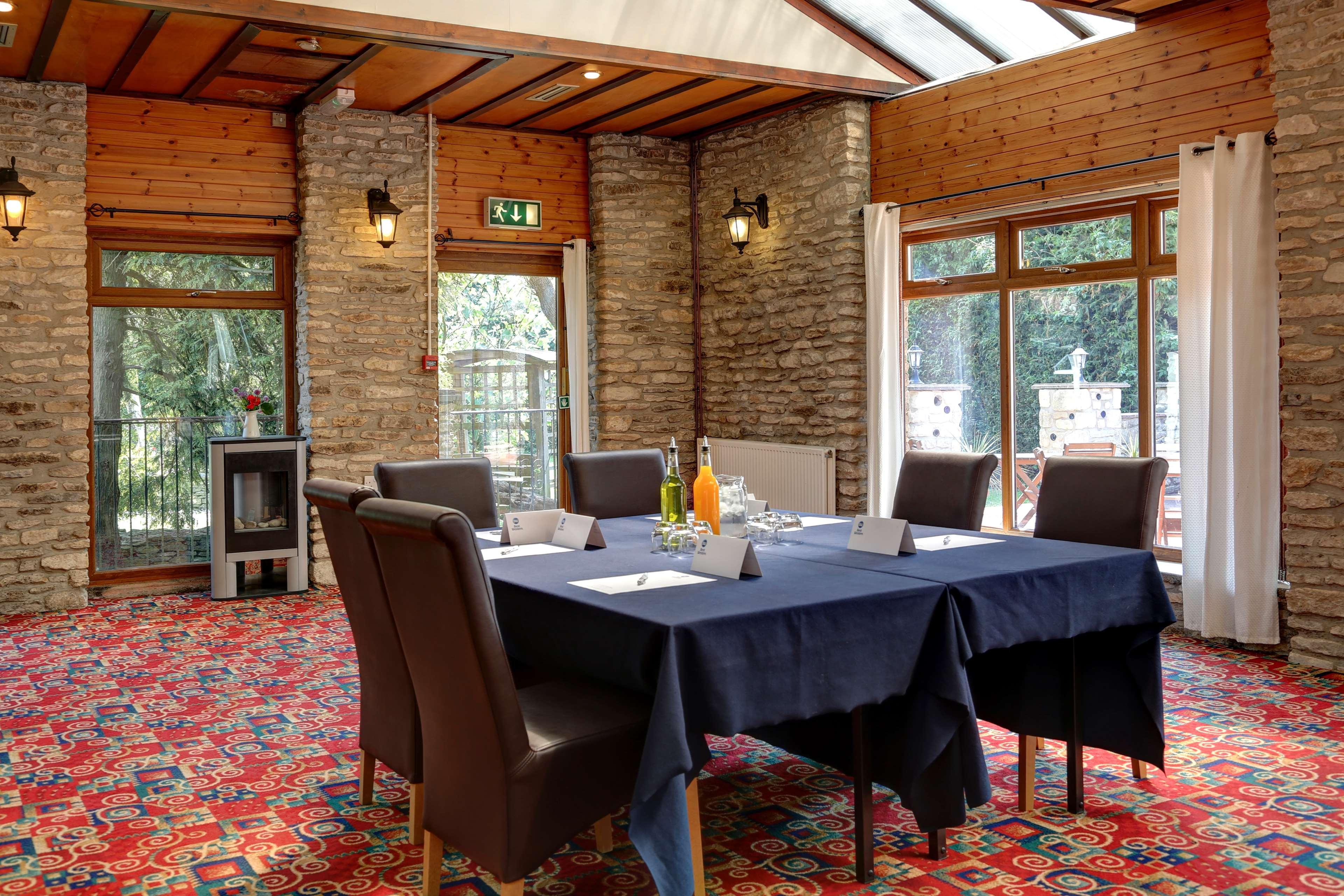 Best Western Compass Inn Tormarton Εξωτερικό φωτογραφία