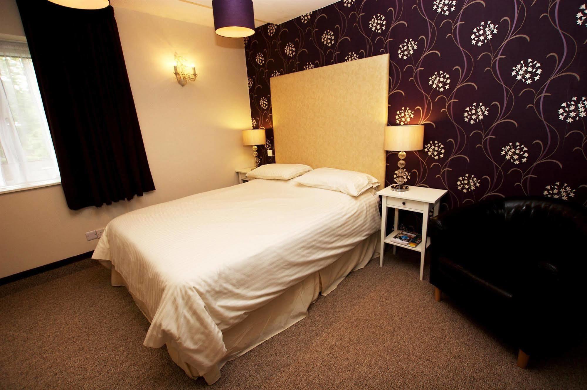 Best Western Compass Inn Tormarton Δωμάτιο φωτογραφία