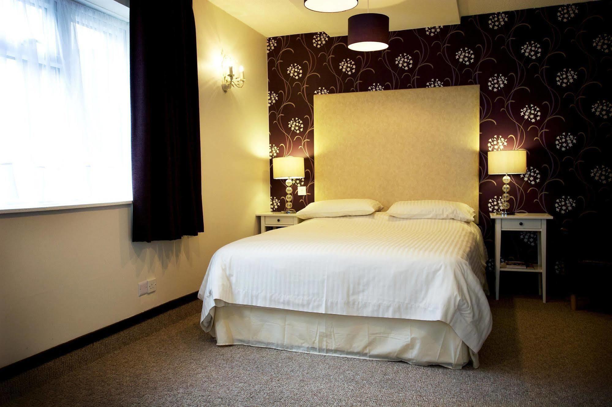 Best Western Compass Inn Tormarton Δωμάτιο φωτογραφία