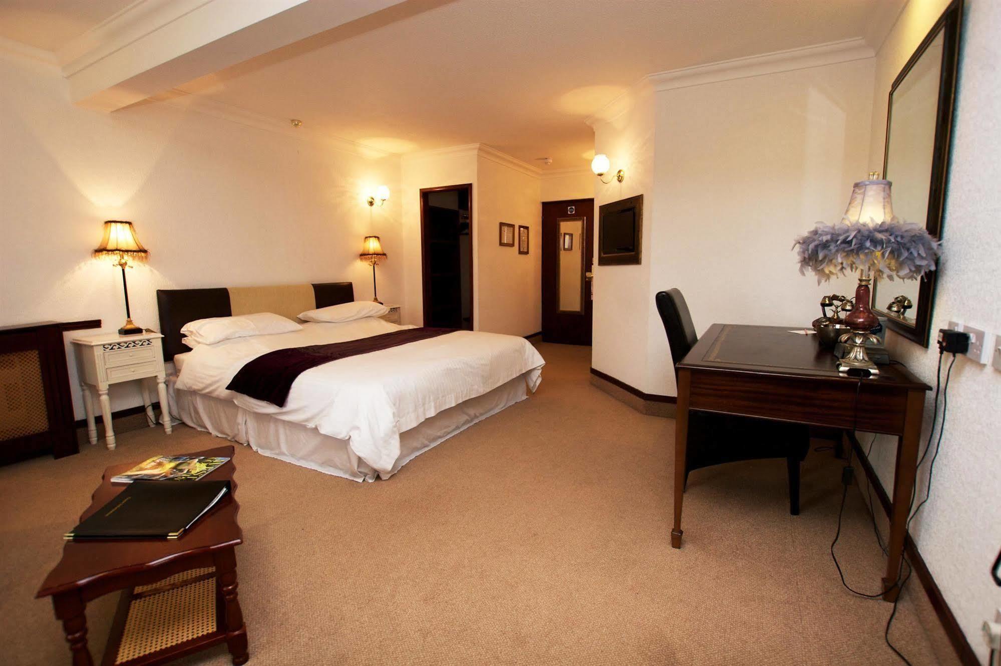 Best Western Compass Inn Tormarton Δωμάτιο φωτογραφία